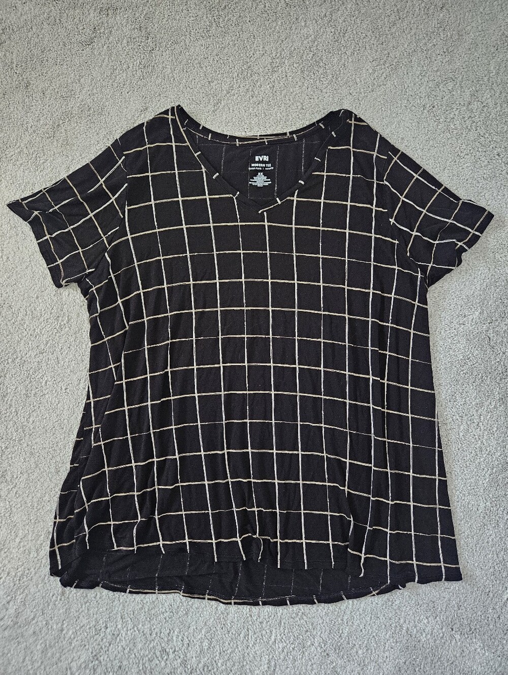 Evri | Modern Tee Stretch Fabric Jersey Windowpane Brown Tan Vneck Womens 2X